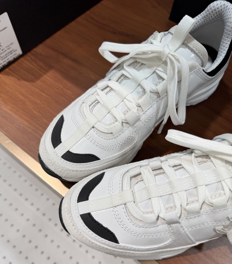 Ch**el sport shoes